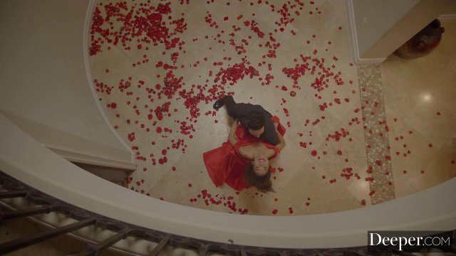 Превью Романтическое свидание с азиаткой закончилось бурным сексом № 35652