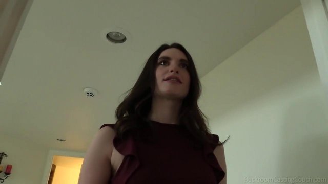 Превью Стройная телочка на кастинге сразу дала агенту в обе дырочки № 35740