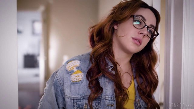 Превью Яркая лесбиянка отлично лижет киску подруги и та отвечает взаимностью № 35801