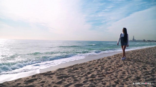 Превью Две подруги вместо игры устроили лесбийский секс на бильярдном столе № 35895