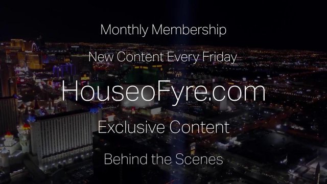 Превью Соблазняет отца на трах в узкую письку № 36579