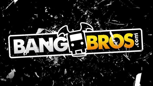 Превью Толстый член угодил глубоко в письку красотки № 39634