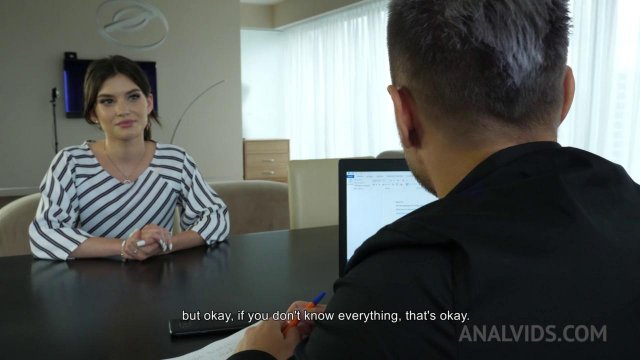 Превью Девушка трахается с русским парнем в красивую письку № 42310