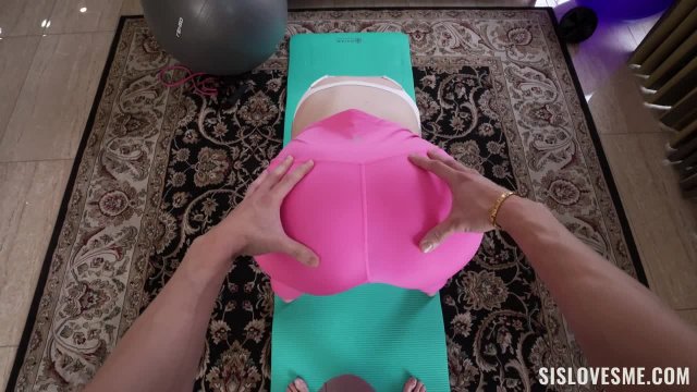 Превью Сестра не только фитоняшка, но и шлюха № 45497