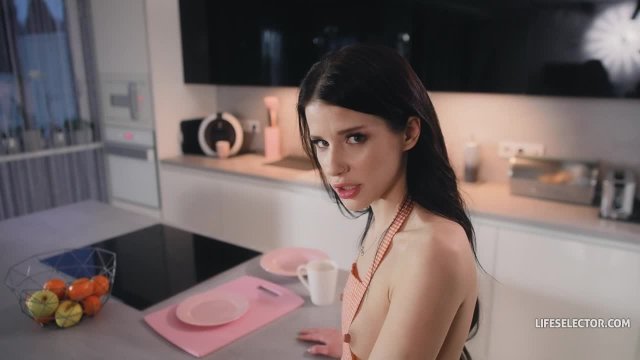 Превью Сестричка готова рассчитаться киской № 45540